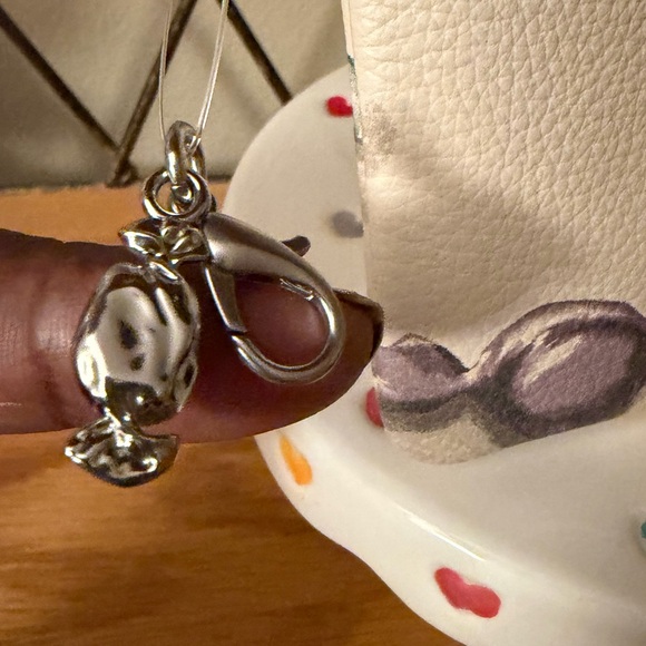 Coach Corner “Candy” Zip Wristlet Nwt - Picture 4 of 7